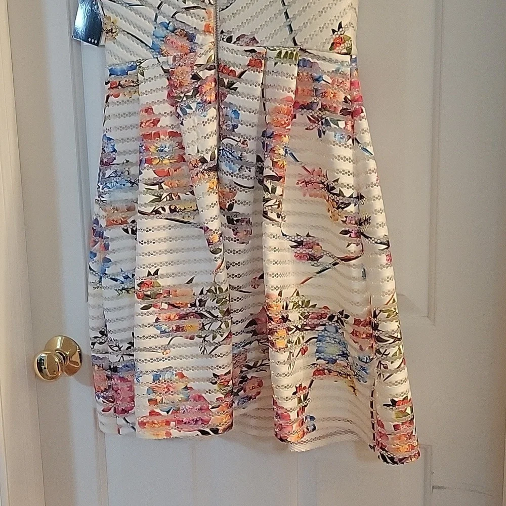 Gabby Skye ivory floral fit and flare tank dress 6 - Picture 10 of 16